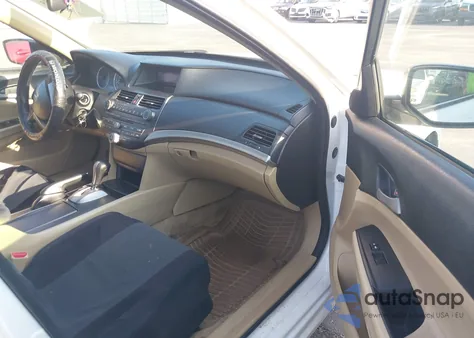 2012 Honda Accord 2.4 Lx из США, поврежденный, VIN 1HGCP2F32CA182841